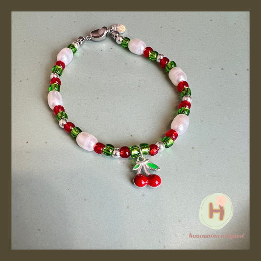 Vivid cherry Natural pearl Bracelet