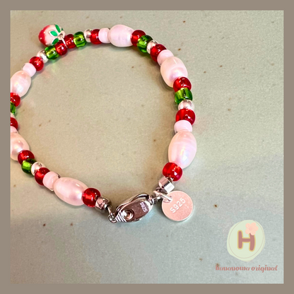 Strawberry yoghurt Natural pearl  Bracelet