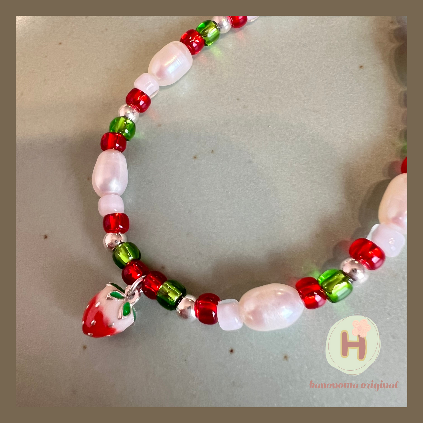 Strawberry yoghurt Natural pearl  Bracelet