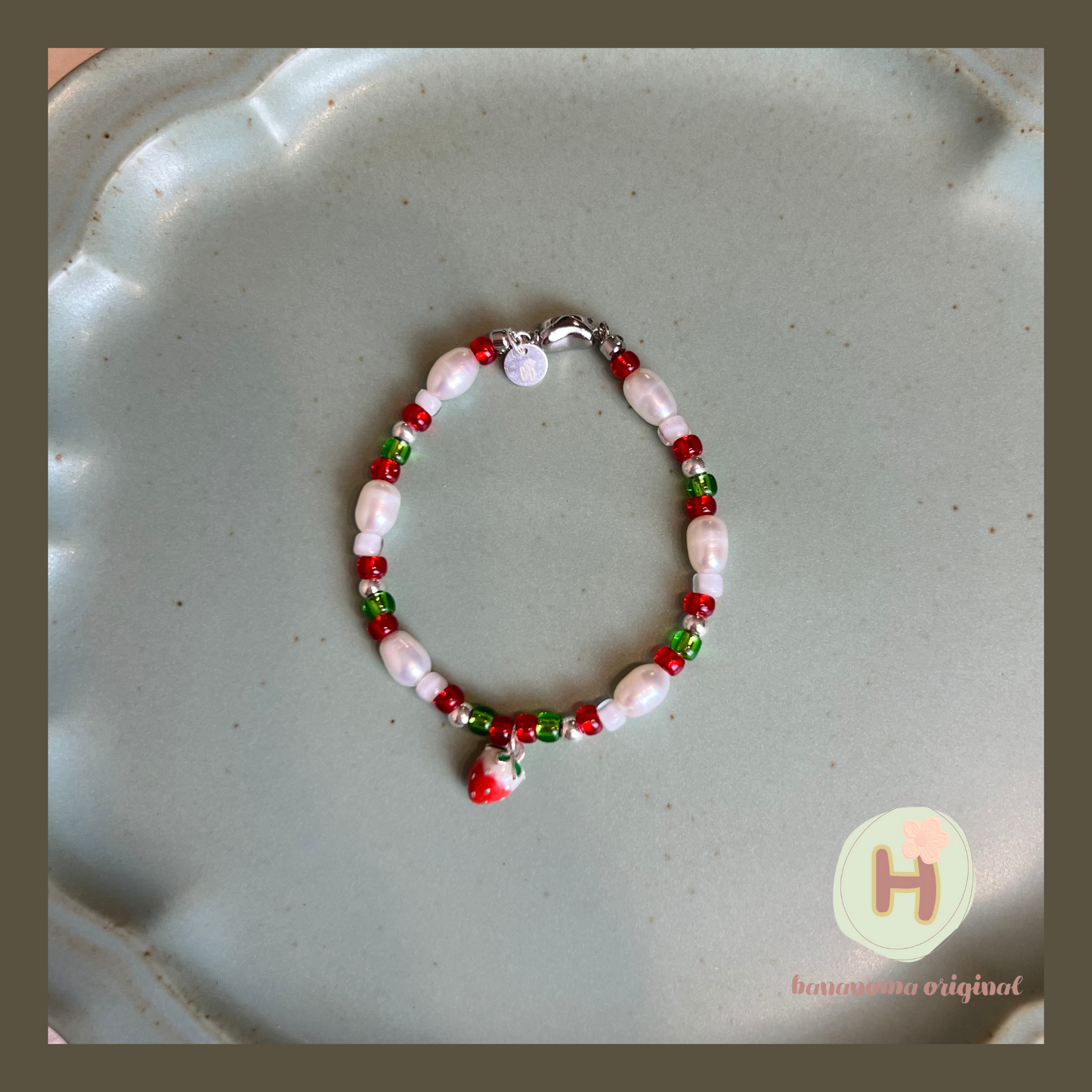 Strawberry yoghurt Natural pearl  Bracelet